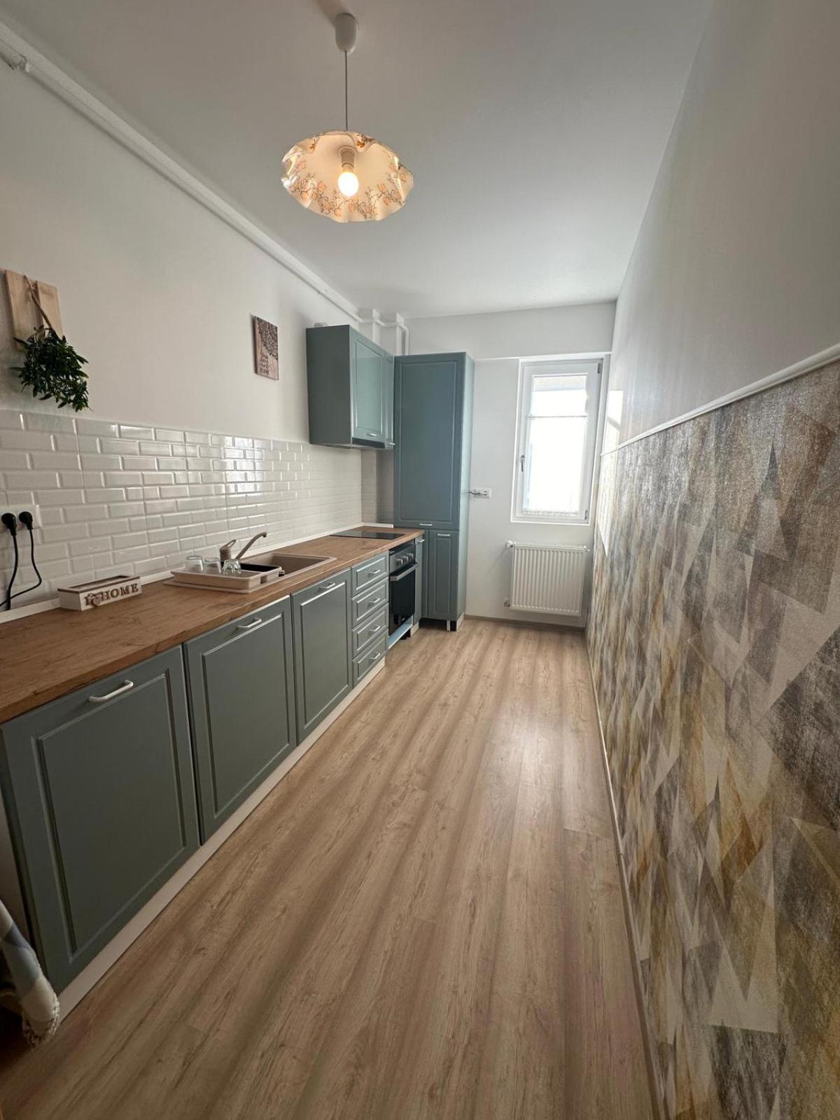 Lovely&Cozy Apartaments Palas Mall Iasi Bagian luar foto